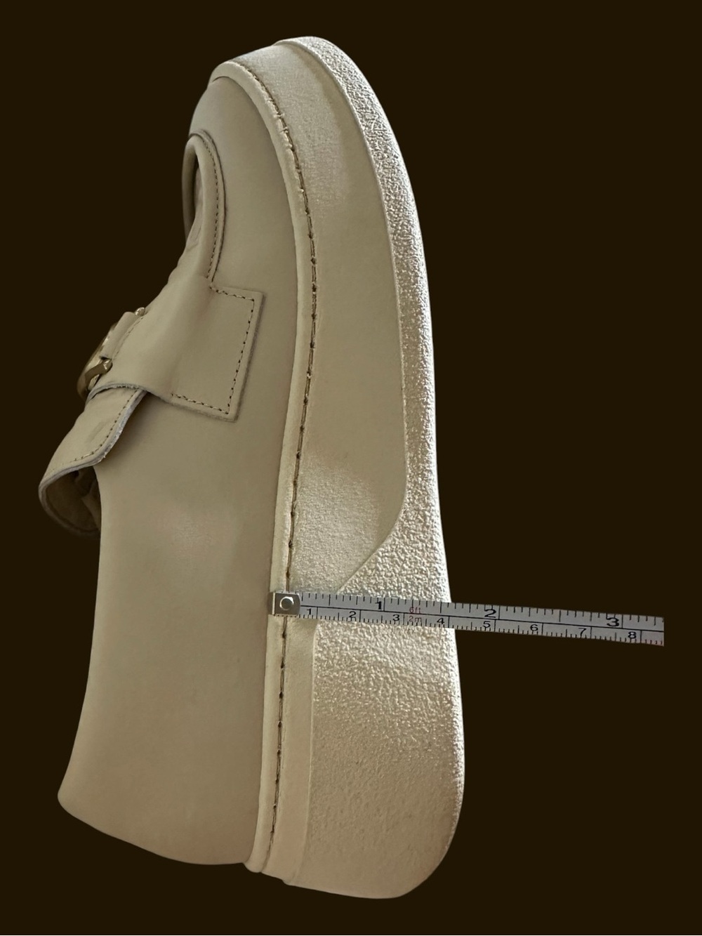 Valentino Cream Embossed Leather Loafers with Gold V-Logo size 7 - Picture 9 of 11